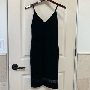 Alice + Olivia AIR black dress size 4